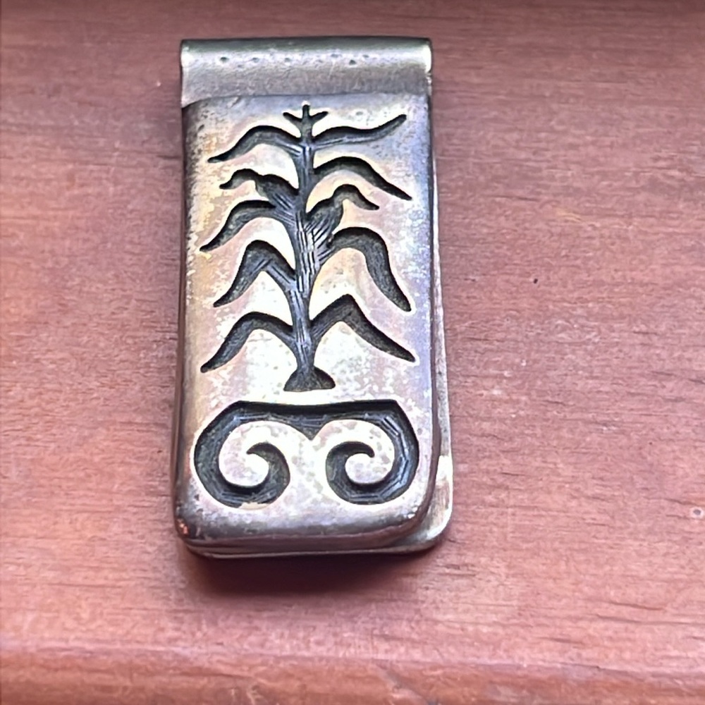 Very Cool Silver Money Clip Decorative